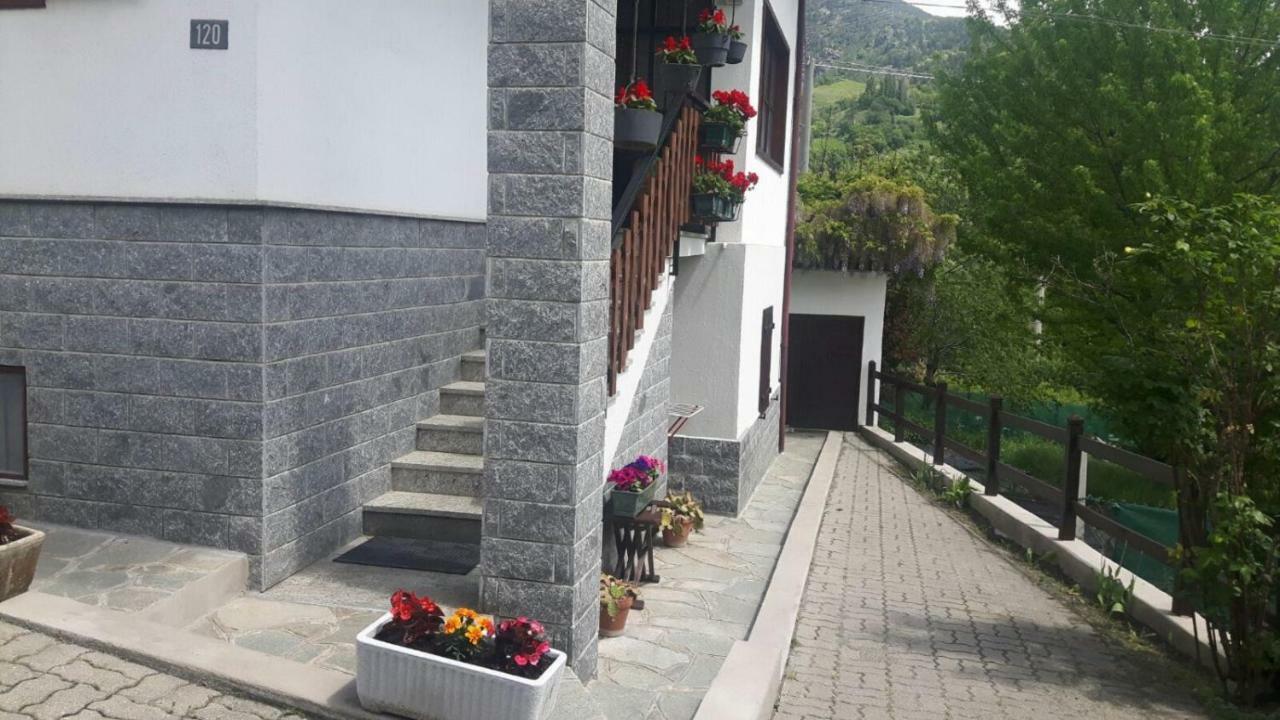 אאוסטה Casa Vacanze Germano מראה חיצוני תמונה